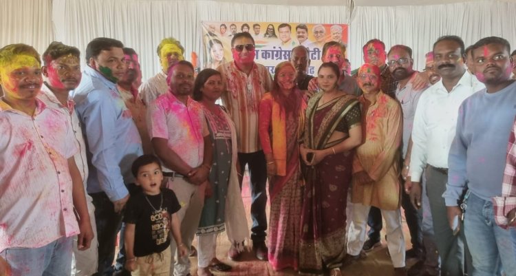 कांग्रेस जिला कार्यकारिणी की प्रथम बैठक व होली मिलन समारोेह का हुआ आयोजन...