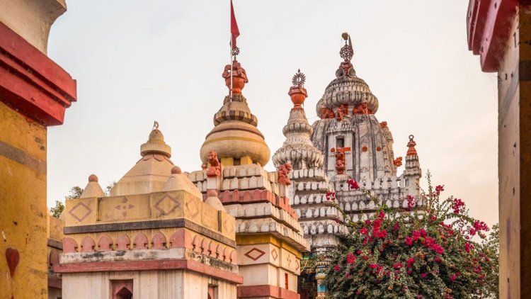 छत्तीसगढ़ का एक ऐसा मठ जहां 470 सालों से मिट्टी के चूल्हे पर बन रहा प्रसाद, हर दिन 300 लोगों को मिलता है भोजन