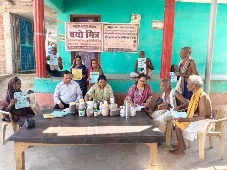 आयुर्वेद चिकित्सा शिविर में 405 मरीजों का हुआ निःशुल्क उपचार