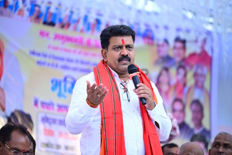 उप मुख्यमंत्री विजय शर्मा ने 8.10 करोड़ की सिंचाई परियोजना नहर लाइनिंग कार्य का किया शुभारंभ