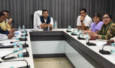 रायपुर : न्यू एज मीडिया में दक्ष बनें जनसंपर्क अधिकारी :- आयुक्त रजत बंसल