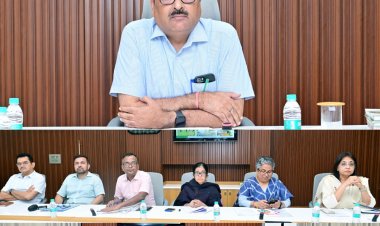 ग्रामीण क्षेत्रों को जलवायु परिवर्तन के अनुकूल बनाने और ग्राम पंचायतवार कार्ययोजना बनाएं - मुख्य सचिव विकासशील  