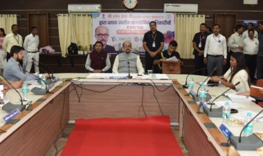 रायपुर : राज्यपाल रमेन डेका ने ली ब्लॉक स्तरीय प्रशासनिक अधिकारियों की समीक्षा बैठक