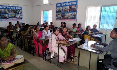 रायपुर : पशु सखियों के प्रशिक्षण से ग्रामीण अर्थव्यवस्था को नई दिशा