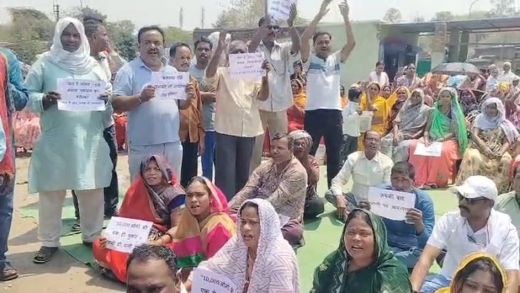 15 दिनों के भीतर पानी टंकी से कनेक्शन देने एवं तब तक टैंकरों के माध्यम से पानी की आपूर्ति करने के आश्वासन के बाद खत्म हुआ चक्काजाम,