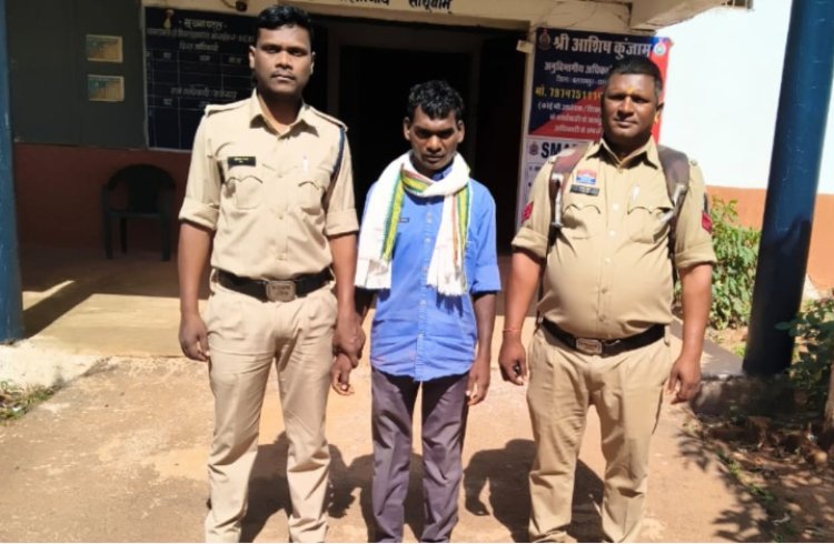 CG Naxal Arrested : झारखंड से नक्सली मुन्ना गिरफ्तार, 13 साल से था फरार