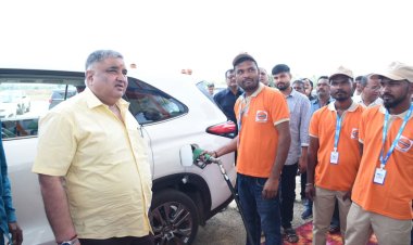 रायपुर : मंत्री राजेश अग्रवाल ने ‘सदर साहू पेट्रोलियम’ का किया शुभारंभ