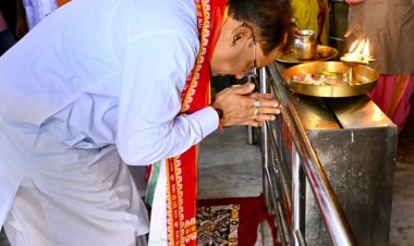 रायपुर : मुख्यमंत्री  विष्णुदेव साय हरिनाम संकीर्तन नामयज्ञ में हुए शामिल