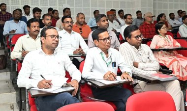 रायपुर : नवा रायपुर स्थित आईआईआईटी में डिजिटल दक्षता एवं एआई एकीकरण पर चरणबद्ध प्रशिक्षण सम्पन्न
