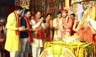 151 फीट हनुमान प्रतिमा स्थापना के गुरु आदेश को मुख्यमंत्री विष्णुदेव साय ने किया स्वीकार
