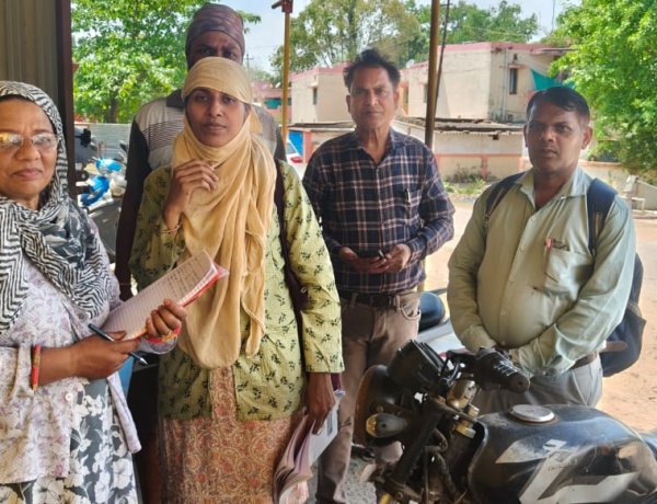 सूरजपुर : जनगणना-2027 का प्रथम चरण प्रारंभ, घर-घर पहुंच रहे प्रगणक दल