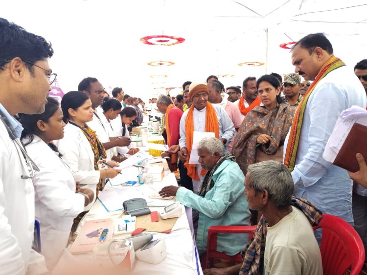 कटकोना में हजारों ग्रामीणों की मौजूदगी में लगा विशाल जिला स्तरीय जनसमस्या निवारण शिविर, सैकड़ों समस्याओं का मौके पर हुआ समाधान